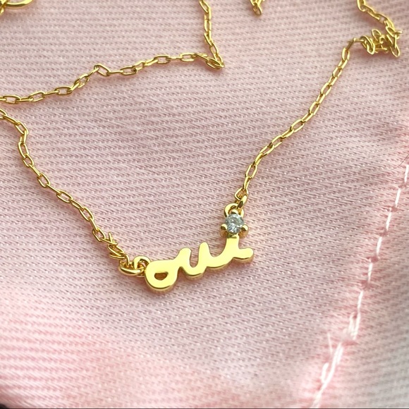 NWT Kate Spade Say Yes Gold Plated Oui Pendant Necklace - Picture 4 of 8